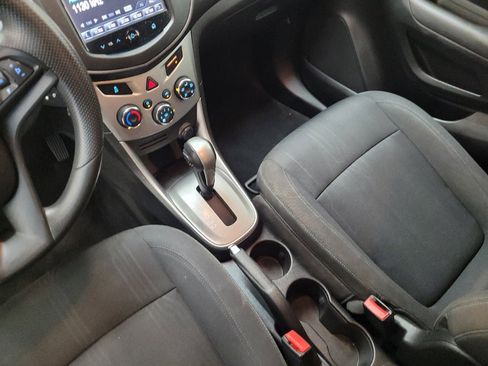 Used 2015 Chevrolet Trax LT AWD/4WD image 26