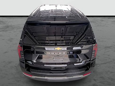 New 2026 Chevrolet Suburban LS image 3