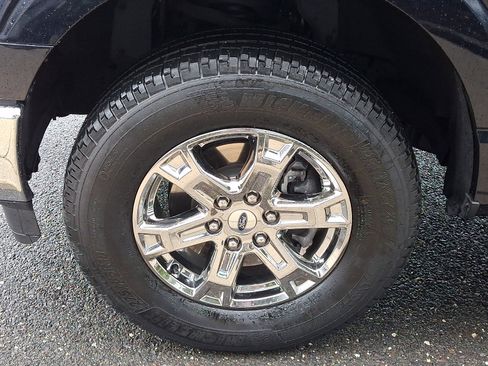 Certified 2023 Ford F150 XLT w/ Equipment Group 302A High image 10