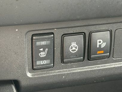 Used 2026 Nissan Frontier SV w/ SV Convenience Package