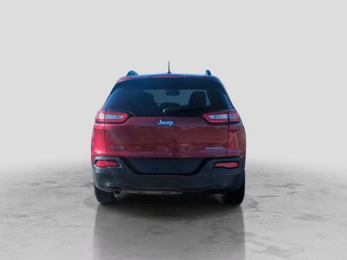 Used 2016 Jeep Cherokee Sport w/ Cold Weather Group AWD/4WD image 7
