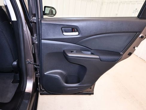 Used 2015 Honda CR-V LX image 15
