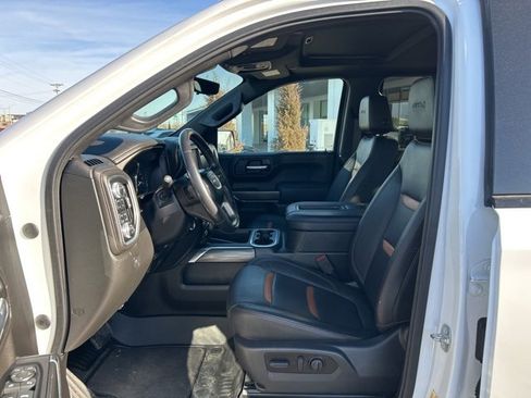 Used 2022 GMC Sierra 1500 AT4 w/ AT4 Premium Package image 14