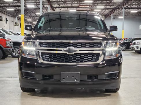 Used 2019 Chevrolet Tahoe LS w/ Enhanced Driver Alert Package RWD image 2