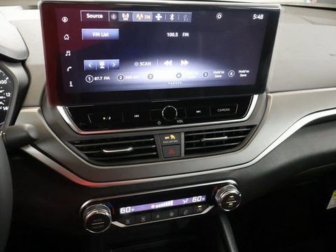 New 2026 Nissan Altima 2.5 SR w/ SR Midnight Edition Package AWD/4WD image 19
