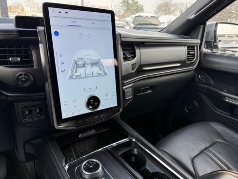 Used 2022 Ford Expedition Max Platinum image 34