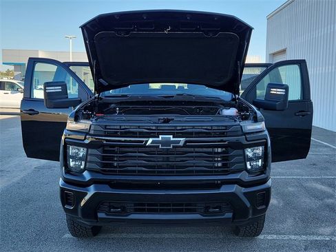 New 2026 Chevrolet Silverado 2500 Custom w/ Custom Convenience Package image 9