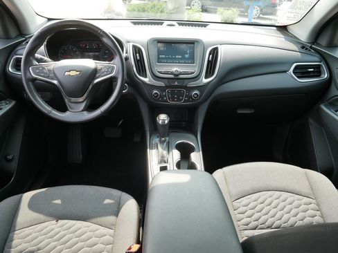 Used 2018 Chevrolet Equinox LT AWD/4WD image 10