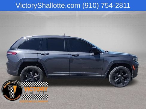 Certified 2023 Jeep Grand Cherokee Altitude AWD/4WD image 26