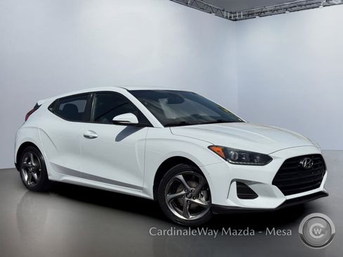 Used 2019 Hyundai Veloster 2.0 FWD image 2