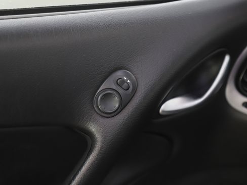 Used 2006 Pontiac GTO image 15