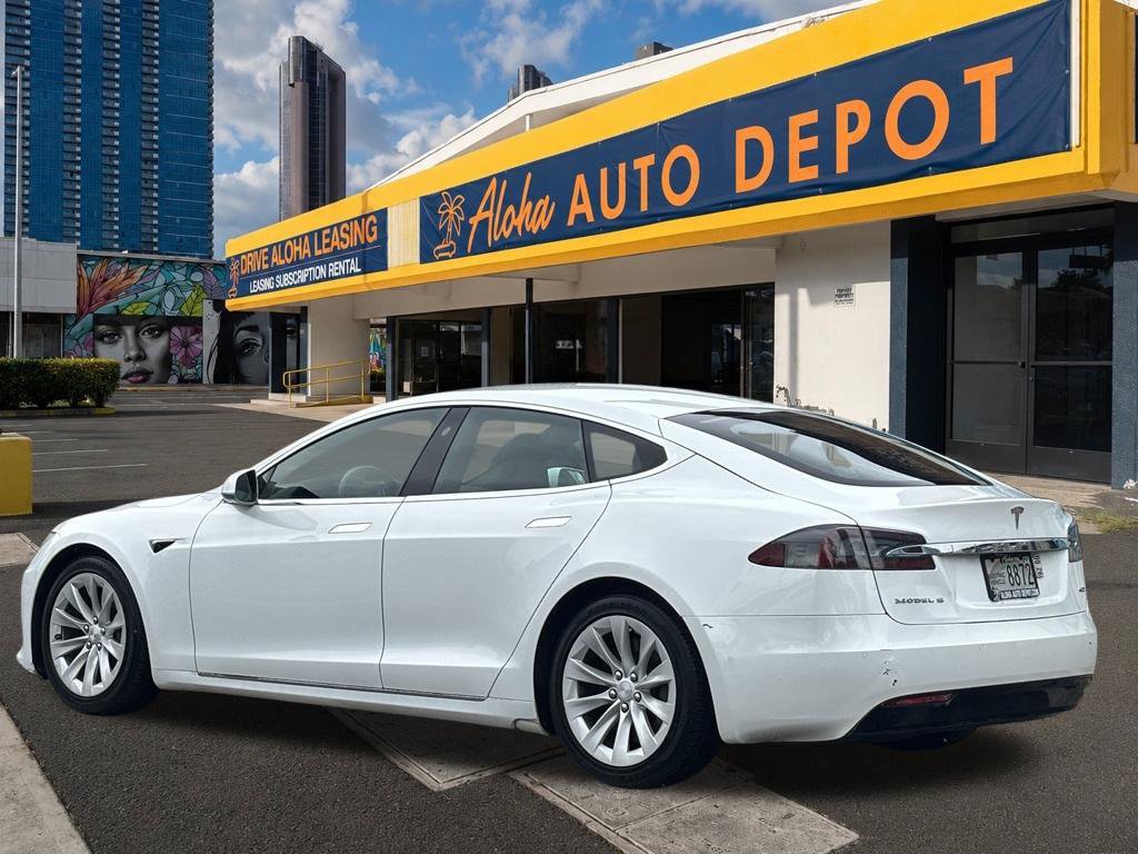 Used 2017 Tesla Model S 60D AWD/4WD image 3