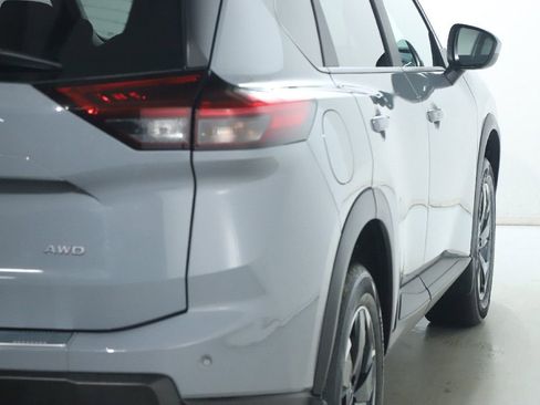 Certified 2026 Nissan Rogue SV w/ Cold Weather Package image 45