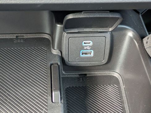 New 2025 Ford Bronco Badlands image 22