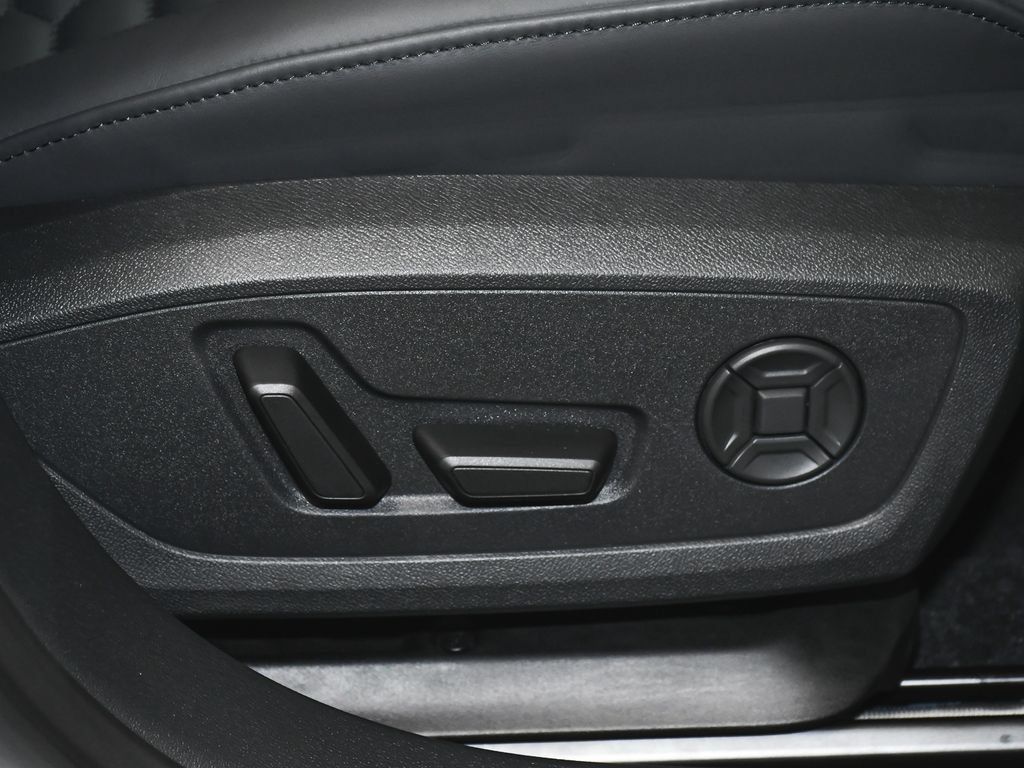 Used 2026 Audi RS 3 AWD/4WD image 70