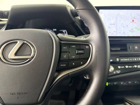 Used 2025 Lexus ES 350 w/ Premium Package FWD image 26