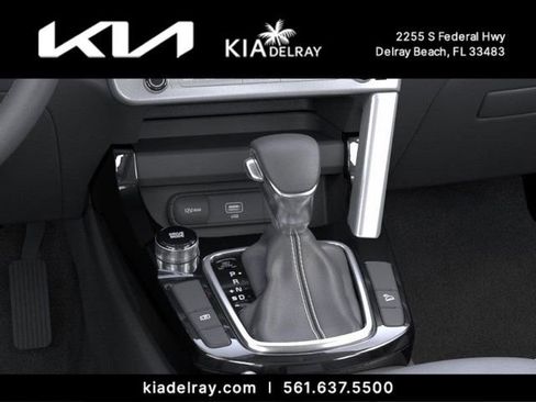 New 2026 Kia Seltos S FWD image 23
