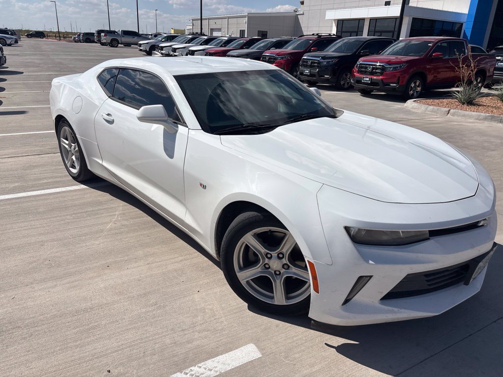 Used 2017 Chevrolet Camaro LT RWD image 12