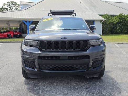 Used 2021 Jeep Grand Cherokee L Laredo RWD image 9