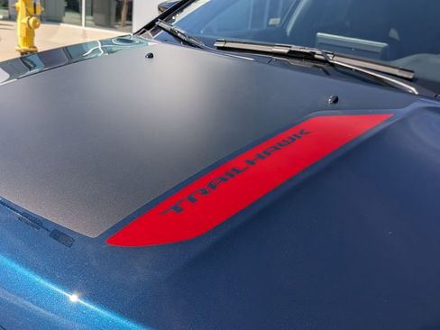 New 2026 Jeep Compass Trailhawk w/ Trailer Tow Group AWD/4WD image 13