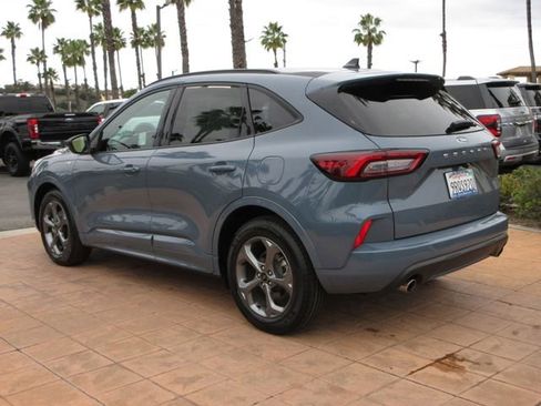 Certified 2024 Ford Escape ST-Line image 2