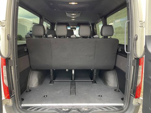 Used 2025 Mercedes-Benz Sprinter 2500 image 15