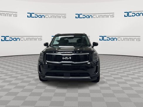 Used 2022 Kia Telluride EX w/ EX Premium Package AWD/4WD image 3