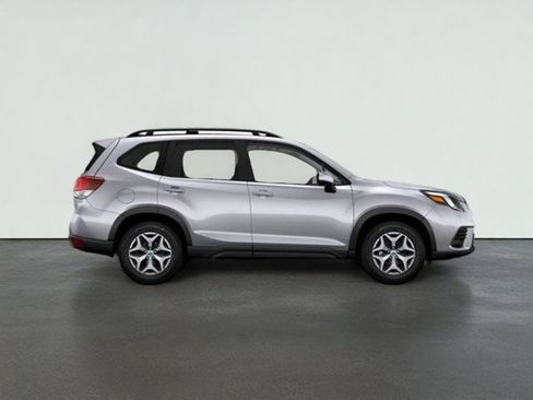 Certified 2022 Subaru Forester Premium AWD/4WD image 7