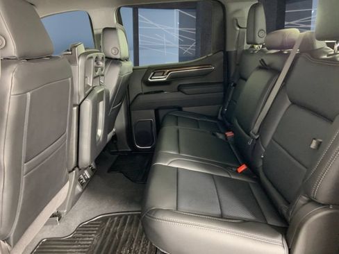 Used 2026 GMC Sierra 1500 Elevation AWD/4WD image 18