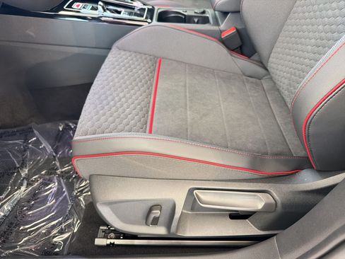 New 2026 Volkswagen Golf SE FWD image 15