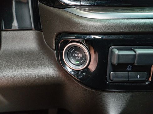 Used 2024 Chevrolet Silverado 2500 LTZ w/ LTZ Premium Package image 28