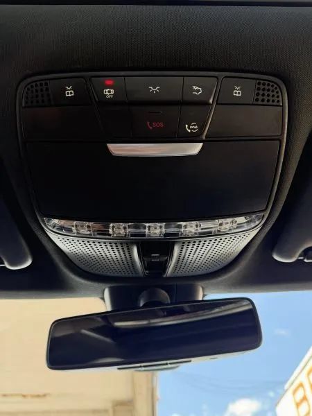 Used 2020 Mercedes-Benz C 300 Sedan image 39