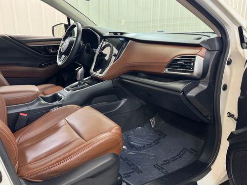 Used 2020 Subaru Outback Touring XT AWD/4WD image 27