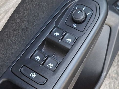 Used 2023 Volkswagen Taos S w/ Driver Assistance Package AWD/4WD image 26