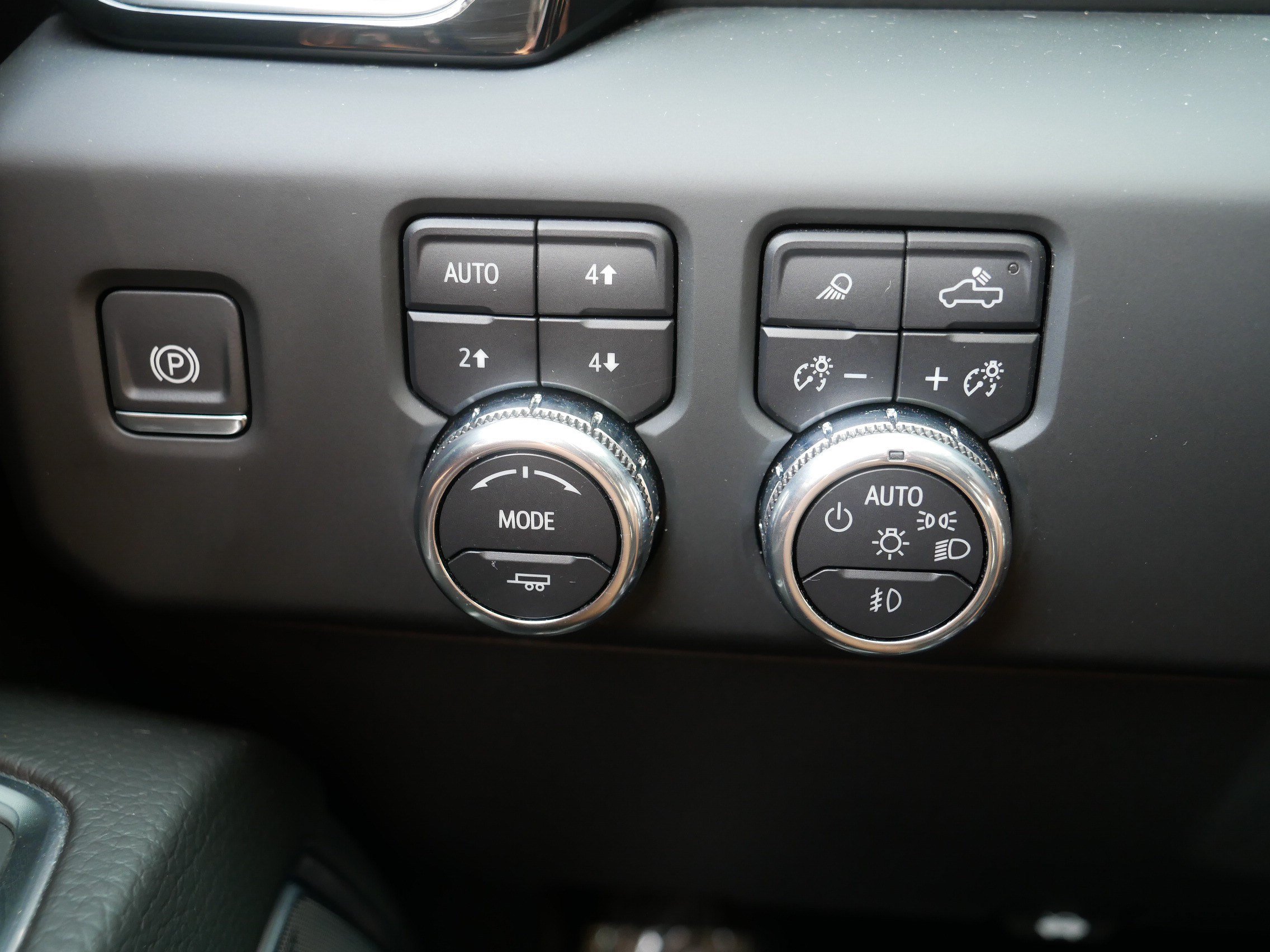Used 2024 GMC Sierra 1500 Denali w/ Denali Reserve Package AWD/4WD image 26