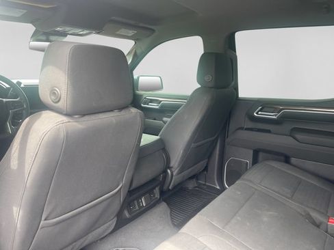 Used 2022 Chevrolet Silverado 1500 LT AWD/4WD image 15