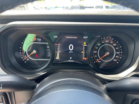 New 2025 Jeep Gladiator Sport image 65