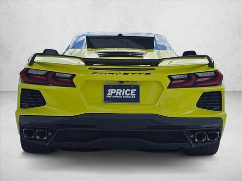 Used 2021 Chevrolet Corvette Stingray Premium Conv w/ Z51 Performance Package RWD image 6