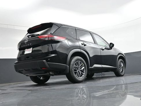 Certified 2026 Nissan Rogue S image 30