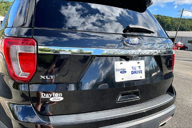Used 2018 Ford Explorer XLT FWD image 33