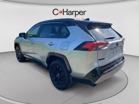 Used 2023 Toyota RAV4 XSE AWD/4WD image 5