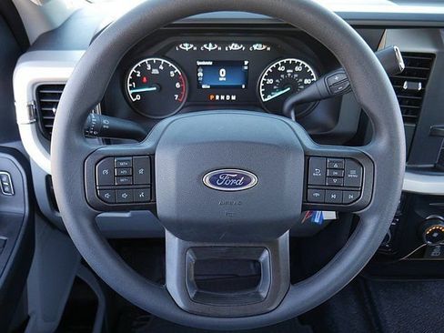 New 2026 Ford F250 XL w/ FX4 Off-Road Package AWD/4WD image 17