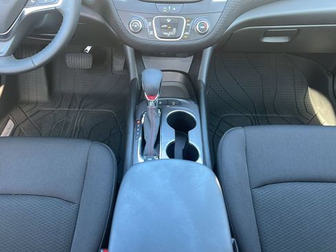 Used 2024 Chevrolet Malibu RS FWD image 14