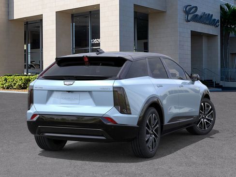 New 2026 Cadillac Optiq Sport 1 image 4
