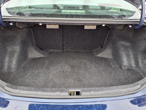 Used 2013 Toyota Corolla L FWD image 12