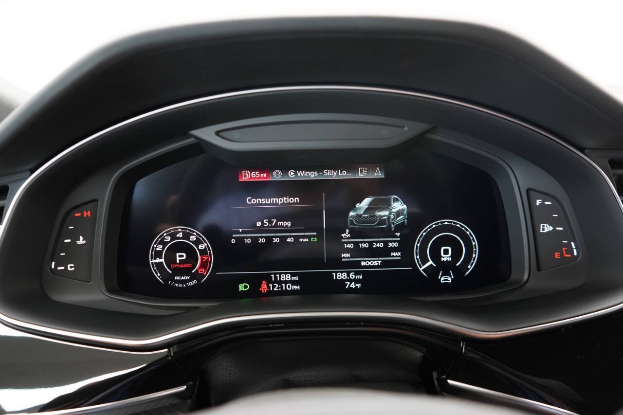Used 2026 Audi RS Q8 performance AWD/4WD image 87