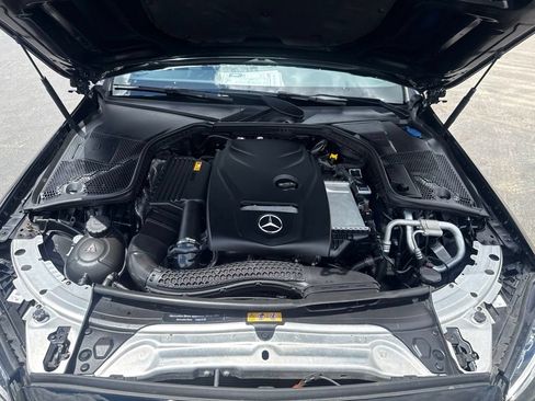 Used 2018 Mercedes-Benz C 300 4MATIC Cabriolet image 39