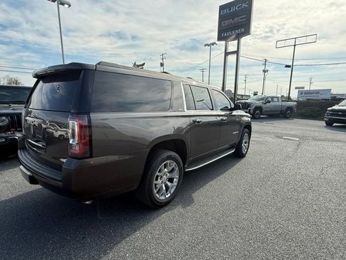 Used 2019 GMC Yukon XL SLT w/ Open Road Package image 3