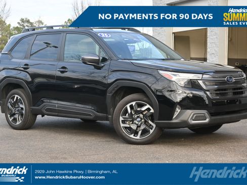 Used 2025 Subaru Forester Limited AWD/4WD image 1