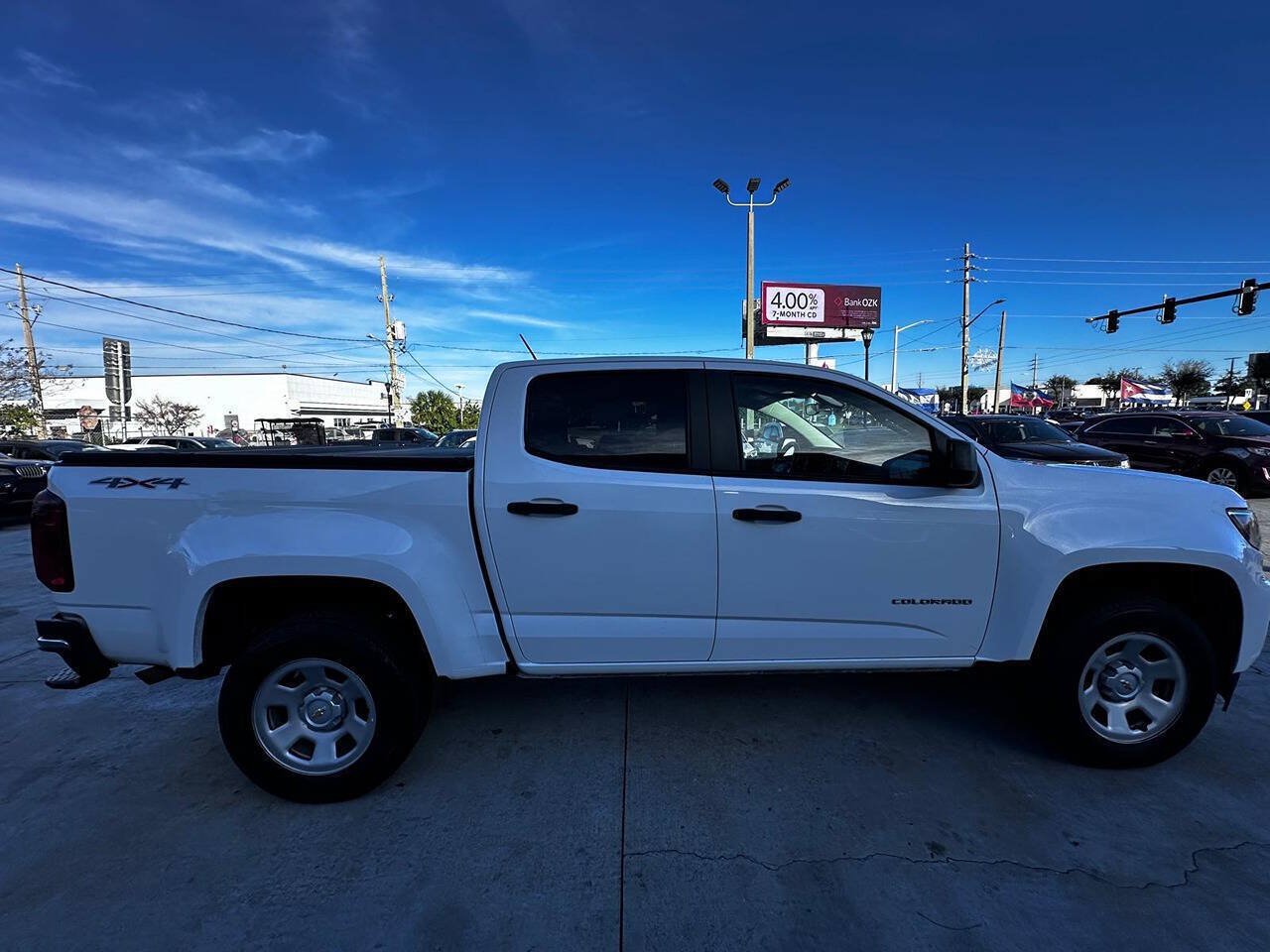 Used 2022 Chevrolet Colorado W/T w/ WT Convenience Package AWD/4WD image 3